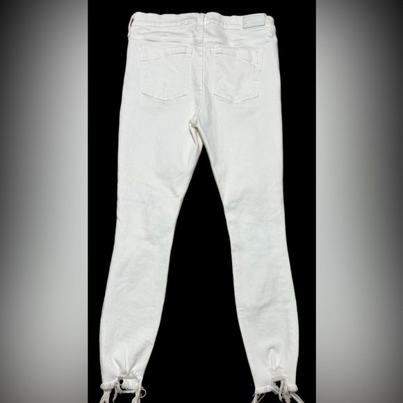 Express White mis rise Distressed straight Leg Jeans Stretch Raw Hem Women’s 4 - Picture 9 of 16